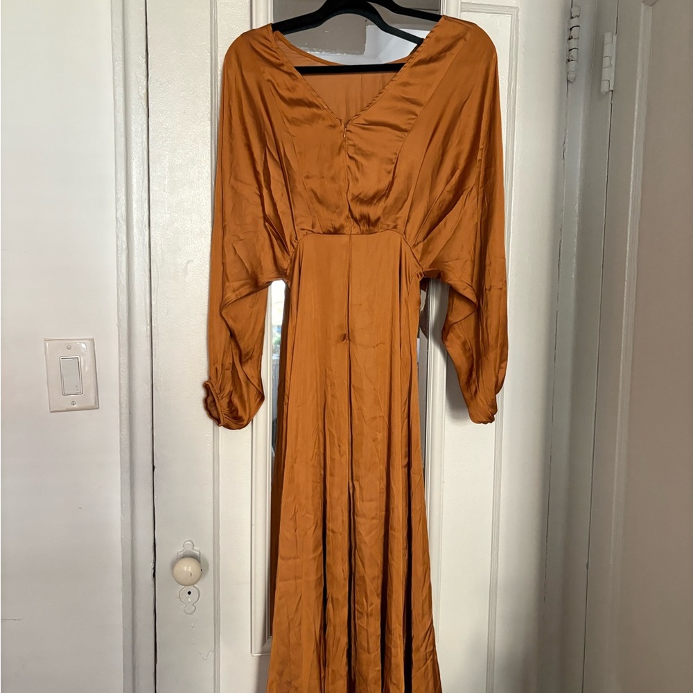 ASTR The Label Rust Midi Dress - Picture 5 of 6